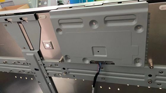 ডিজিটাল সাইনেজের জন্য ১৯২০*১০৮০ পিক্সেল সহ হাই ব্রাইটনেস ৬৫ ইঞ্চি এলসিডি ডিসপ্লে স্ক্রিন